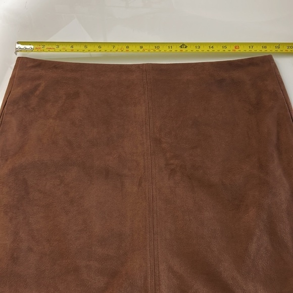 ESPRIT Brown Faux Suede Fully Lined Skirt with Pockets NWT - Picture 8 of 12